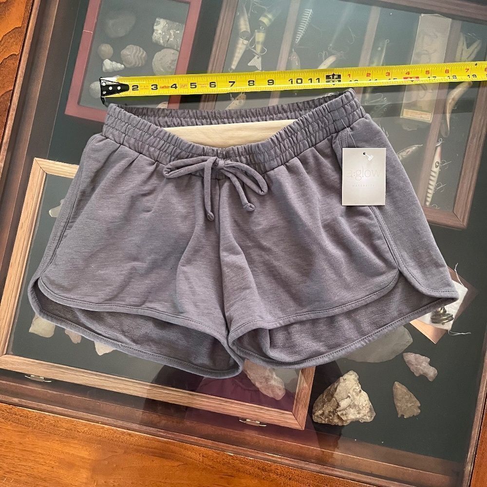 NEW Aglow Materinty Shorts Small Longe Wear With Belly Band NWT